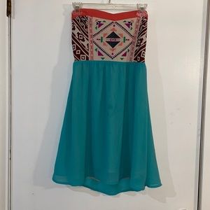 Flying Tomato Teal Embroidered Aztec Strapless Mini Dress size L great condition